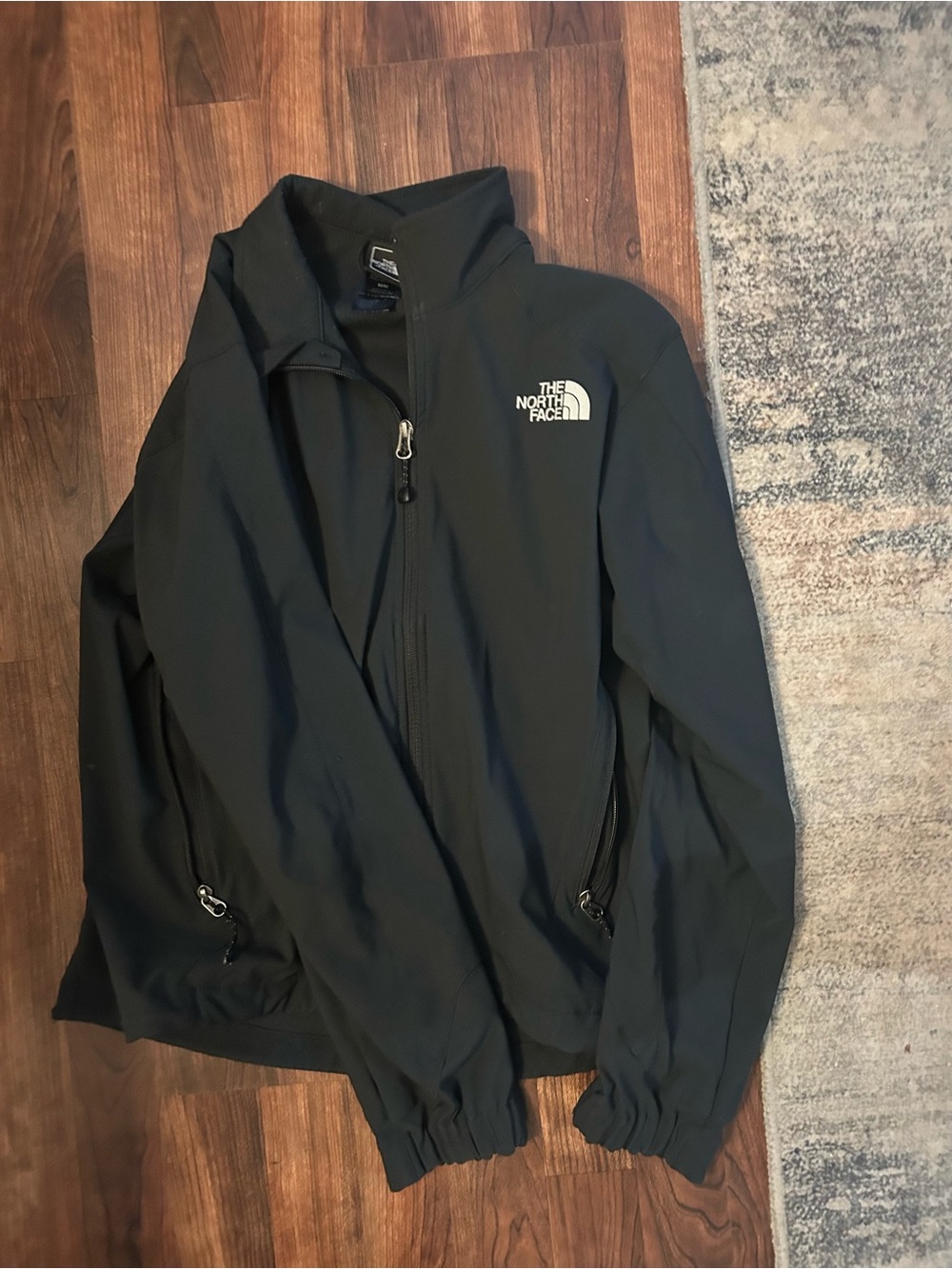 The North Face Men's Black Lightweight Softshell Jacket